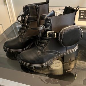 Womens 5.5 fashion black boots super cute!!!